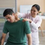 physiotherapy-for-shoulder-and-back-pain-kanata